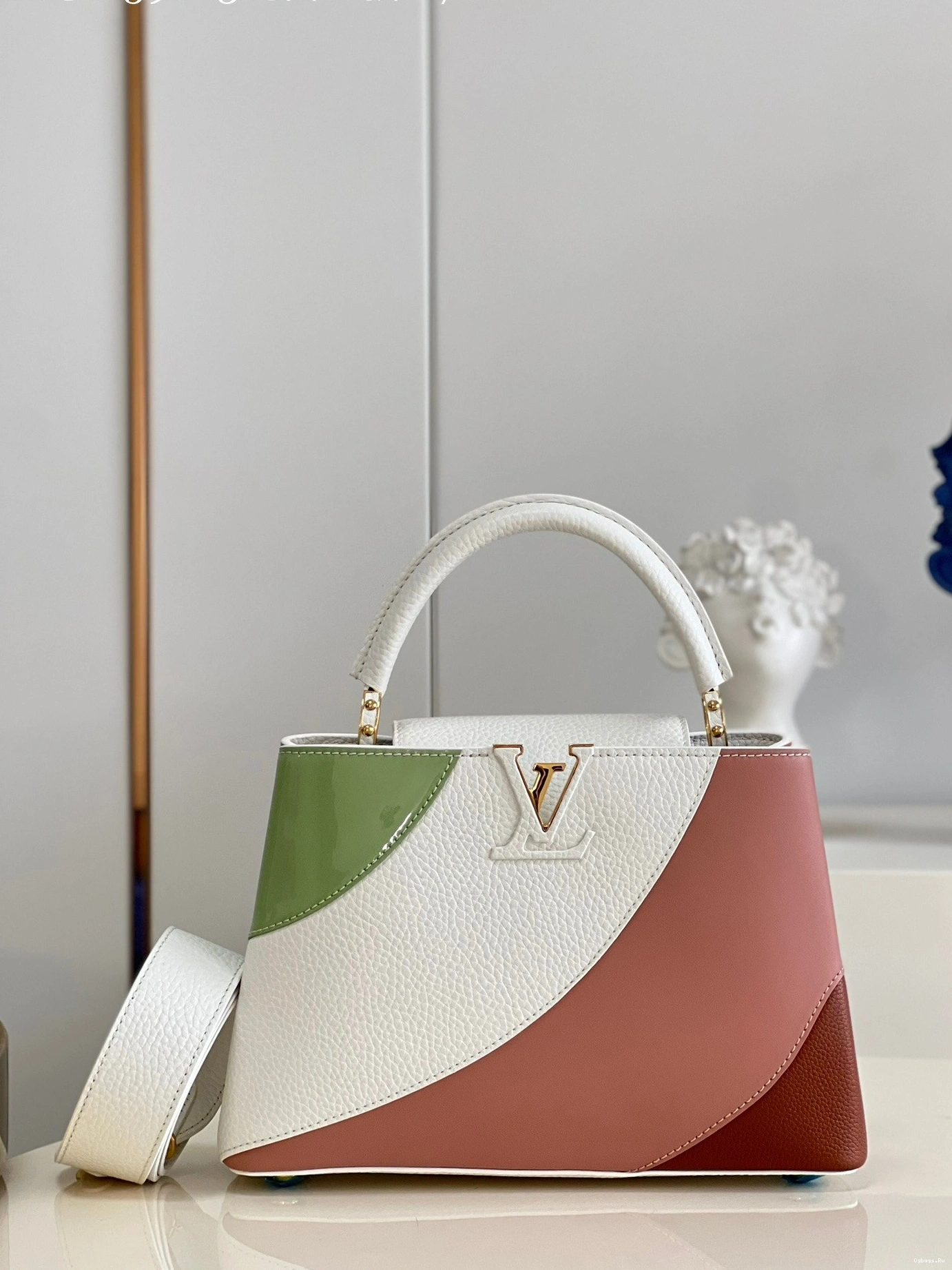 BB VUITTON LOUIS CAPUCINES 0503